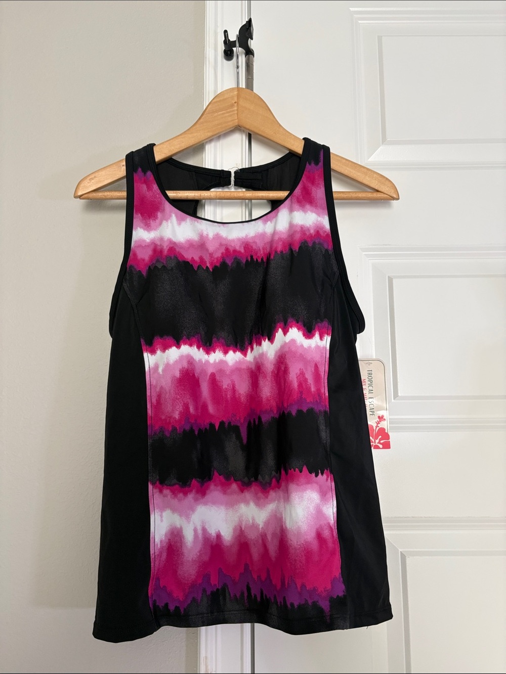 Tropical Escape Pink Wave-Print Tank with Black Sides